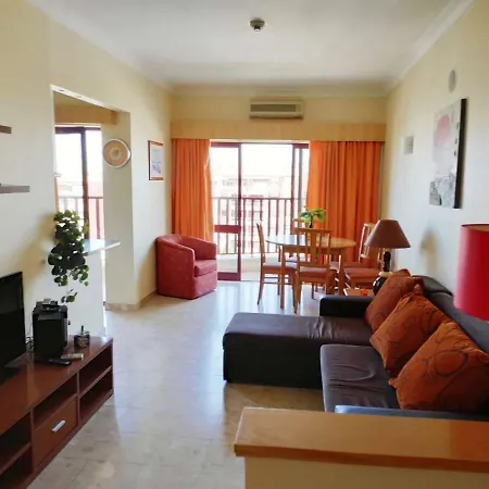 Torre Verde 3 Castelos Apartment