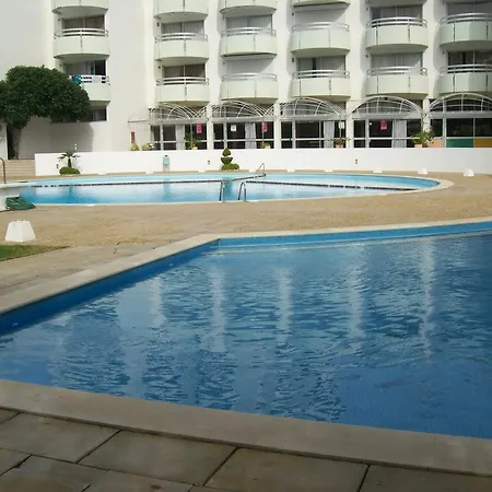 Torre Verde 3 Castelos Апартаменты