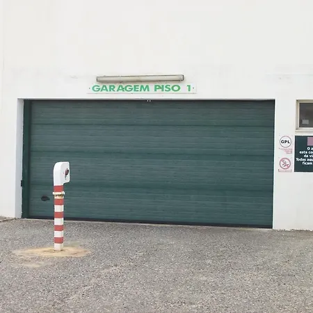 Torre Verde 3 Castelos Апартаменты *