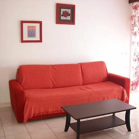 Torre Verde 3 Castelos * Портиман